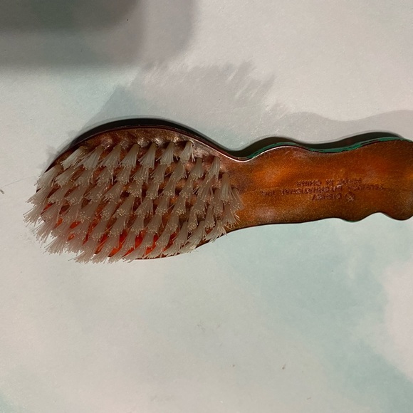 DISNEY VINTAGE 90s POCAHONTAS BRUSH, COMB & MIRROR SET - Picture 6 of 8